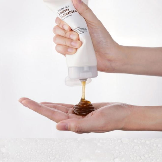 Isntree Green Tree Fresh Cleanser 120ml - Image 3