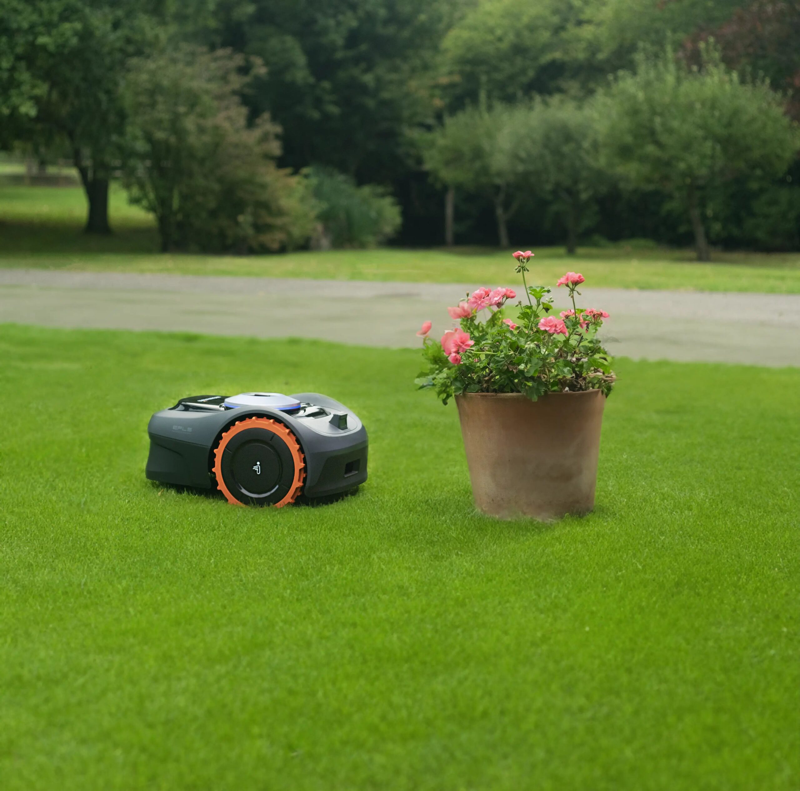 Robotic Lawn Mower for Lawns Up to 800m2, Wire-Free Installation, AI Vision Navigation - Image 7