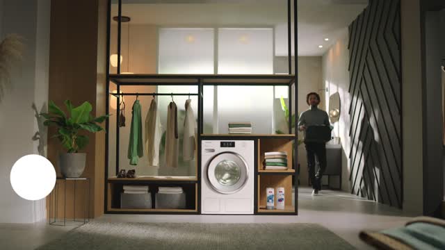 9kg Front-Load Washing Machine, 1600 rpm, Auto Detergent Dosing, Steam & WiFi, White - Image 7
