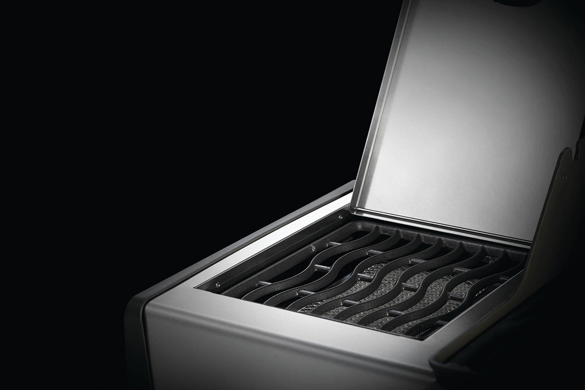 Napoleon Rogue XT 425 - Stainless Steel - Image 7