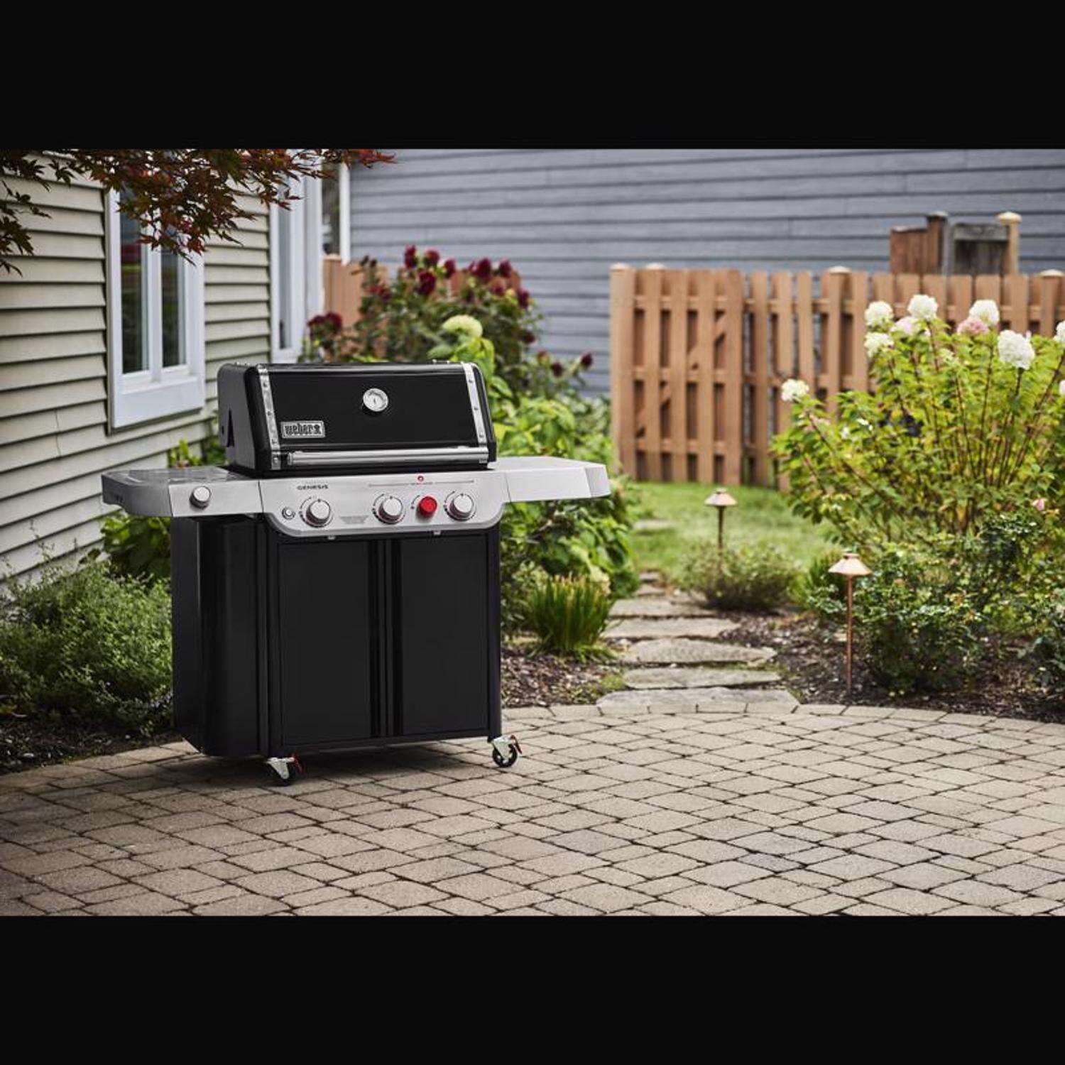 Weber Genesis SP-E-335 Gas Grill - Image 7